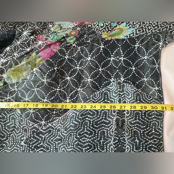 JOHNNY WAS Tani Embroidered Floral Print V Neck Tunic Top - Picture 8 of 10